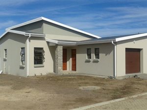 3 Bedroom House in Pacaltsdorp