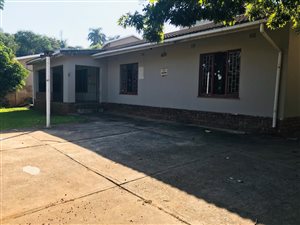 3 Bed House in Panorama
