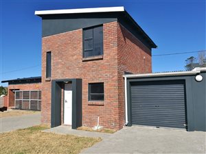 2 Bed Townhouse in Overbaakens