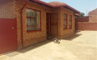 3 Bedroom House in Hammanskraal