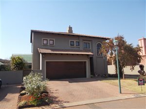 3 Bed House in Centurion Golf Estate
