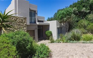 4 Bedroom Apartment in Plettenberg Bay