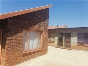 3 Bed House in Tembisa