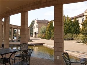 1 Bed Apartment in Universitas