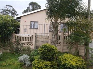 6 Bed House in Savanna Park
