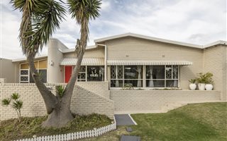 4 Bedroom House in Taybank