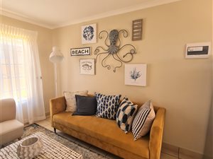 2 Bed House in Johannesburg Central
