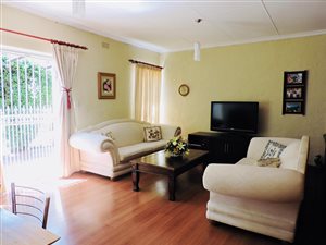 4 Bedroom House in Kloofendal