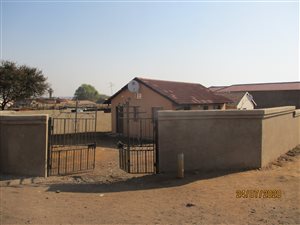 2 Bed House in Kagiso