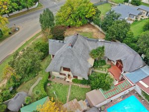 5 Bed House in Eureka