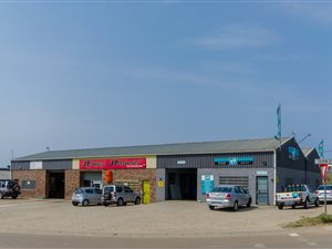 674 m² Commercial space in Plettenberg Bay