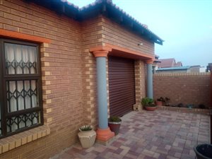 3 Bed House in Kwa Thema