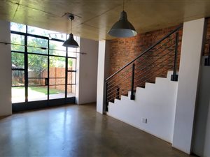 2 Bed Apartment in Westdene