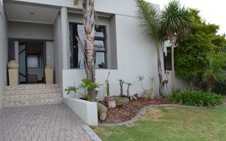 3 Bedroom House in Uitzicht