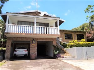 5 Bed House in Cowies Hill Park