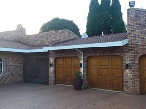 4 Bed House in Farrarmere