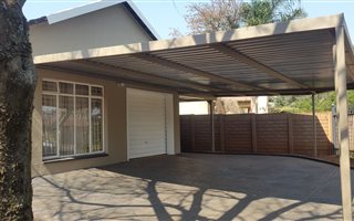 3 Bedroom House in Pierre van Ryneveld