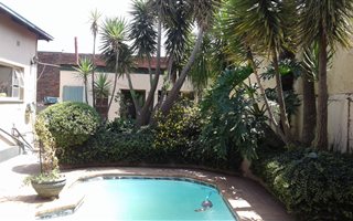 276 m² Office Space in Westdene