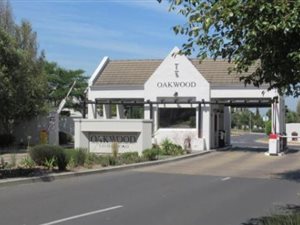 4 Bed House in Pinehurst
