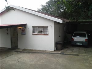 2 Bed Garden Cottage in West Riding