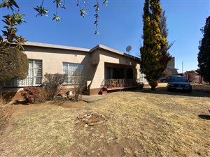 3 Bed House in Rensburg