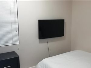 2 Bed Townhouse in Pelikan Park
