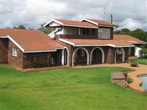 1.2 ha Farm in Benoni AH