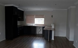 2 Bedroom Townhouse in River Club