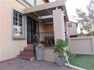3 Bed Apartment in La Montagne