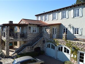 4 Bed House in Rexford