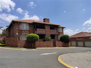 2 Bed Townhouse in Erasmuskloof