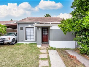 3 Bed House in Summer Greens