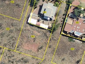 990 m² Land available in Vaaloewer
