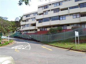 2 Bed Apartment in Sarnia