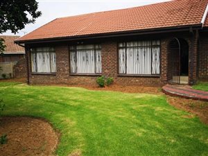 3 Bed House in Bonanne