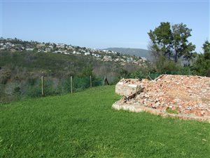 1009 m² Land available in Eastford Glen
