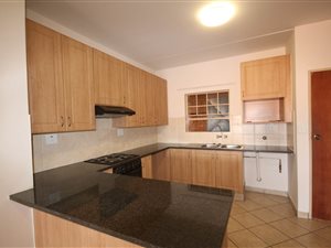 2 Bed Apartment in Silver Lakes