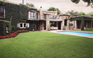 5 Bedroom House in Waterkloof