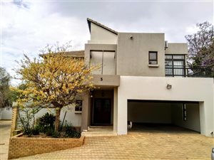 4 Bed Cluster in Waterkloof Ridge