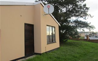 3 Bedroom House in Amalinda North