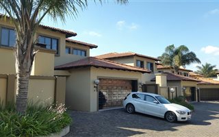 4 Bedroom Cluster in Bedfordview
