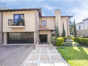 4 Bed House in Fernridge Estate