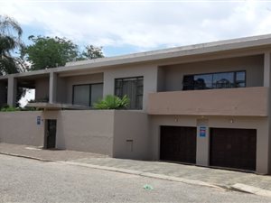 4 Bed House in Homestead Park