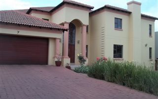 4 Bedroom House in Midlands Estate