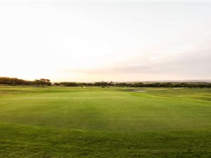800 m² Land available in Cintsa
