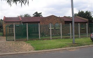 3 Bedroom House in Bergsig