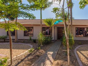 4 Bed House in Northern Paarl