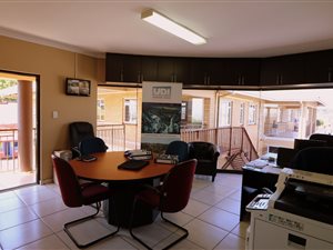 58 m² Commercial space in Sunningdale