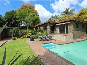 3 Bed House in Constantia Kloof