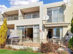 3 Bed Apartment in Northcliff